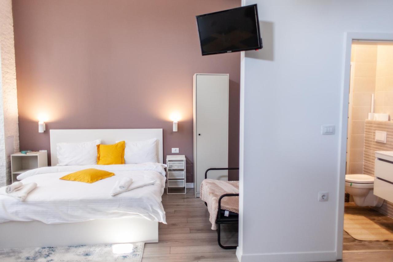 Modern Studio In The Heart Of Iasi Exteriér fotografie